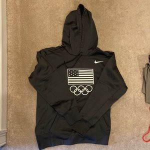 Men’s Nike Olympics/American Flag Sweatshirt